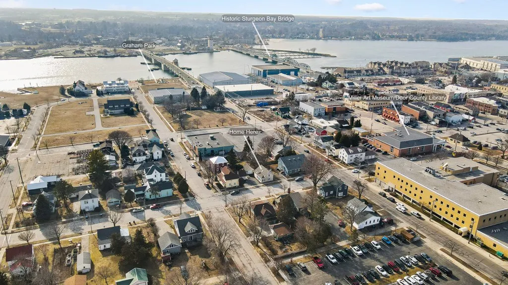 215 S 4th Ave, Sturgeon Bay Wi 54235, 2 Bedrooms Bedrooms, ,1 BathroomBathrooms,Inland-Residential,For Sale,S 4th Ave,141463