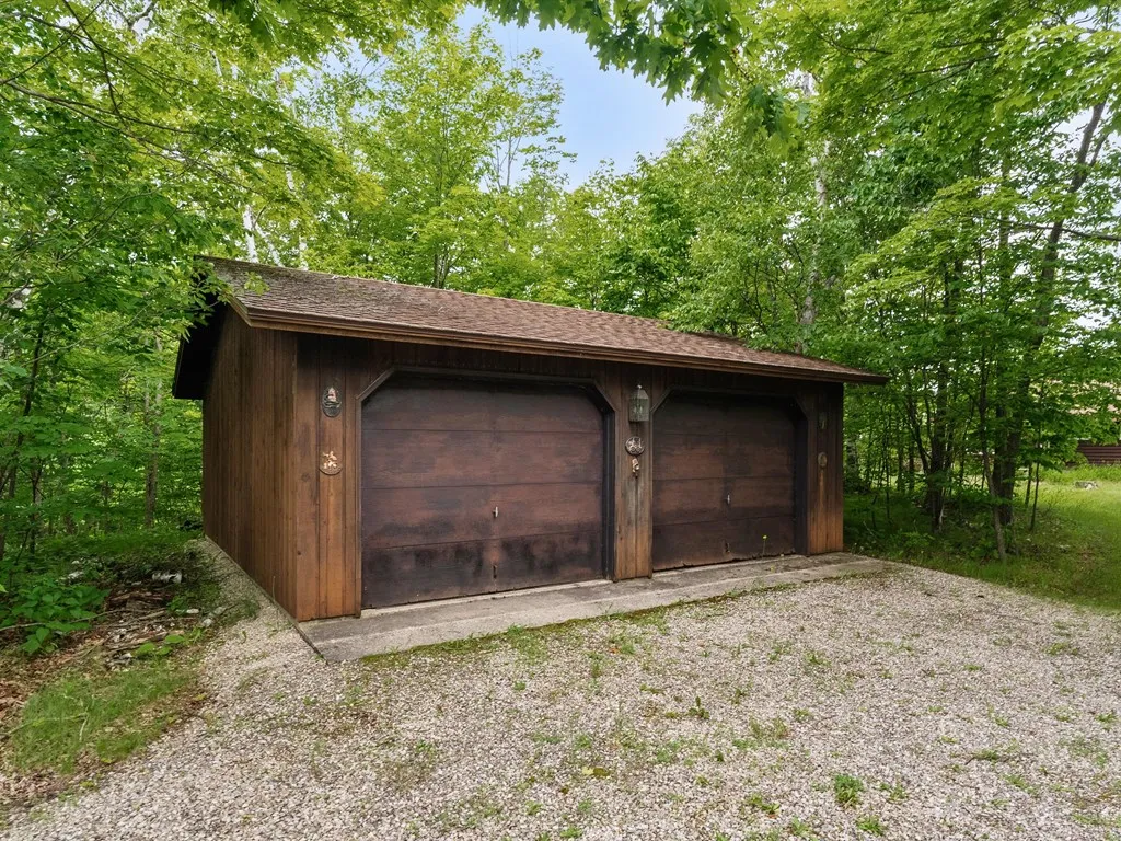 1131 S Berry Ln, Ellison Bay, Wisconsin 54210, 2 Bedrooms Bedrooms, ,1 BathroomBathrooms,Inland-Residential,For Sale,S Berry Ln,144190
