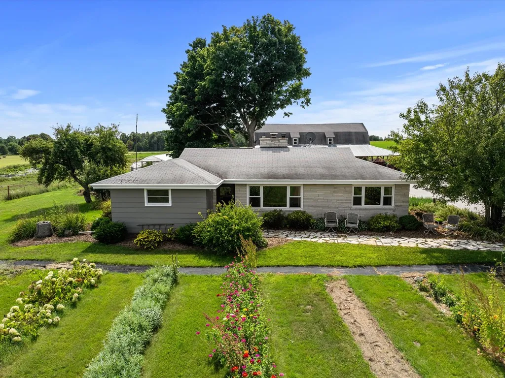 4216 Hwy 57, Sturgeon Bay, Wisconsin 54235, 3 Bedrooms Bedrooms, ,2 BathroomsBathrooms,Inland-Residential,For Sale,Hwy 57,144478