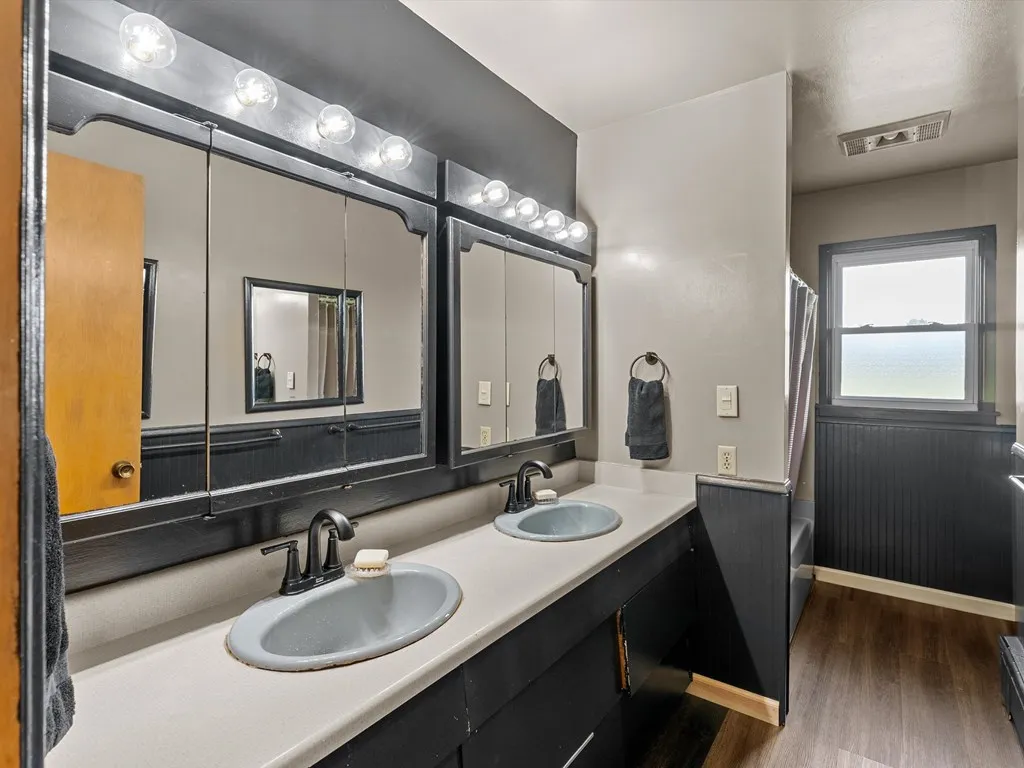 4216 Hwy 57, Sturgeon Bay, Wisconsin 54235, 3 Bedrooms Bedrooms, ,2 BathroomsBathrooms,Inland-Residential,For Sale,Hwy 57,144478