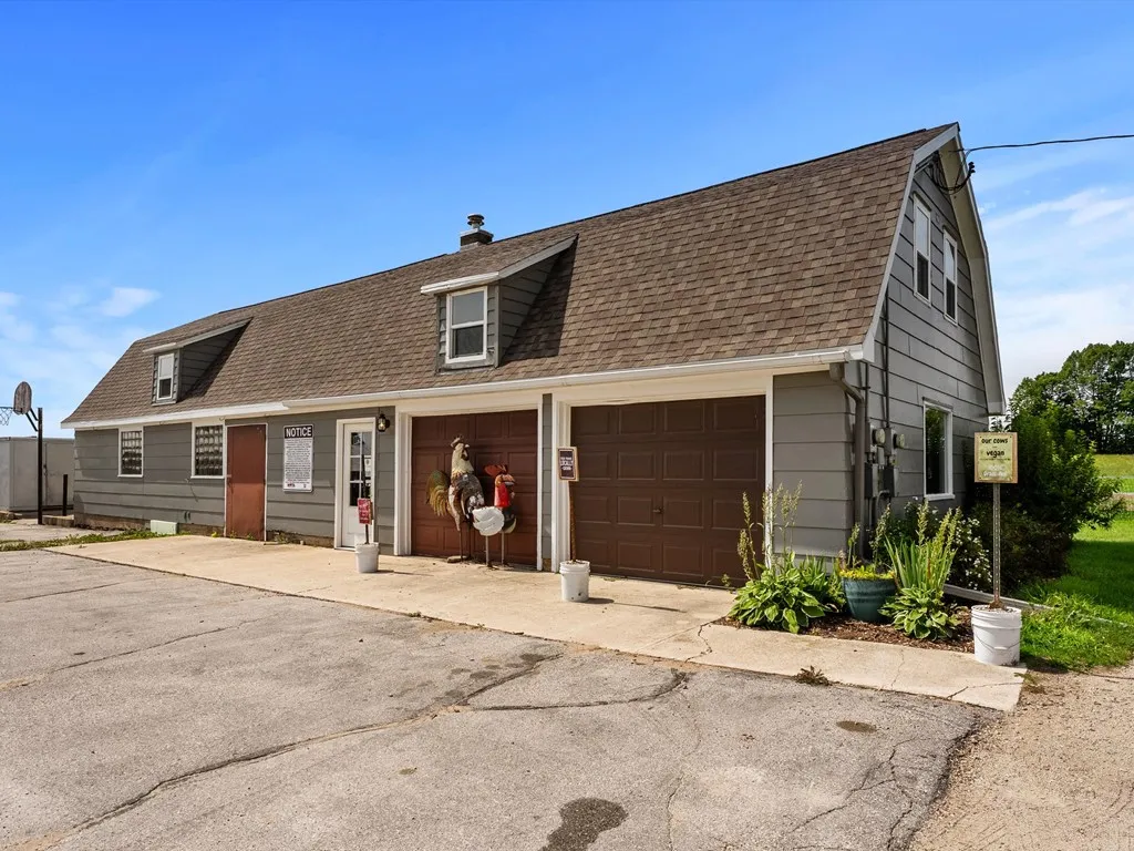 4216 Hwy 57, Sturgeon Bay, Wisconsin 54235, 3 Bedrooms Bedrooms, ,2 BathroomsBathrooms,Inland-Residential,For Sale,Hwy 57,144478