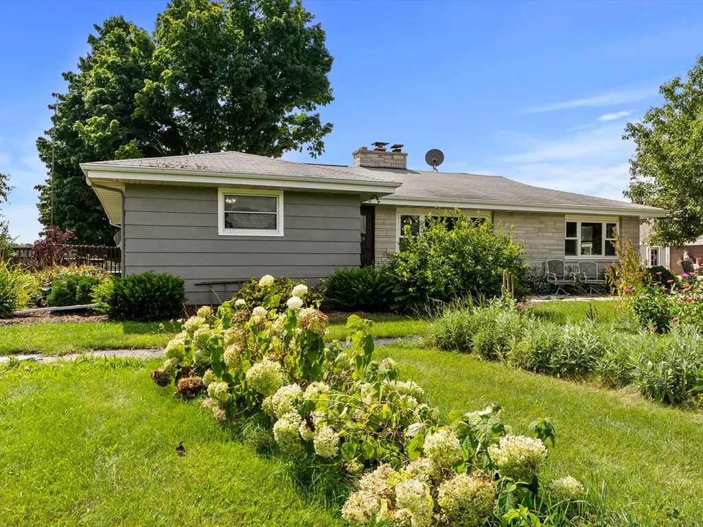 4216 Hwy 57, Sturgeon Bay, Wisconsin 54235, 3 Bedrooms Bedrooms, ,2 BathroomsBathrooms,Inland-Residential,For Sale,Hwy 57,144478