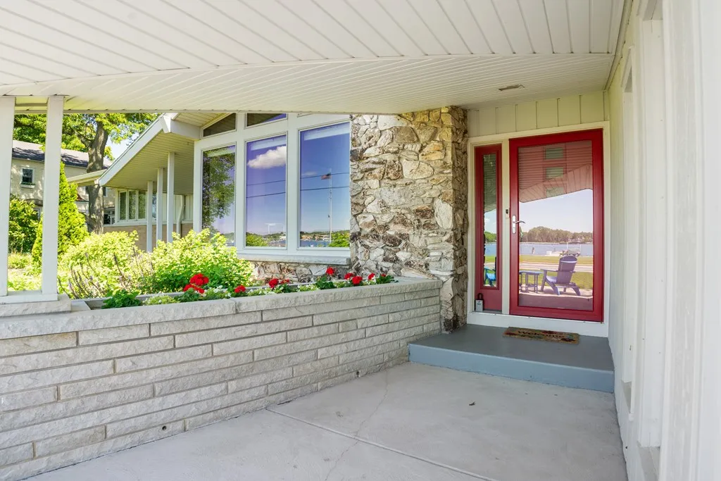 1312 Memorial Dr, Sturgeon Bay Wi 54235, 3 Bedrooms Bedrooms, ,3 BathroomsBathrooms,Waterfront-Residential,For Sale,Memorial Dr,141782