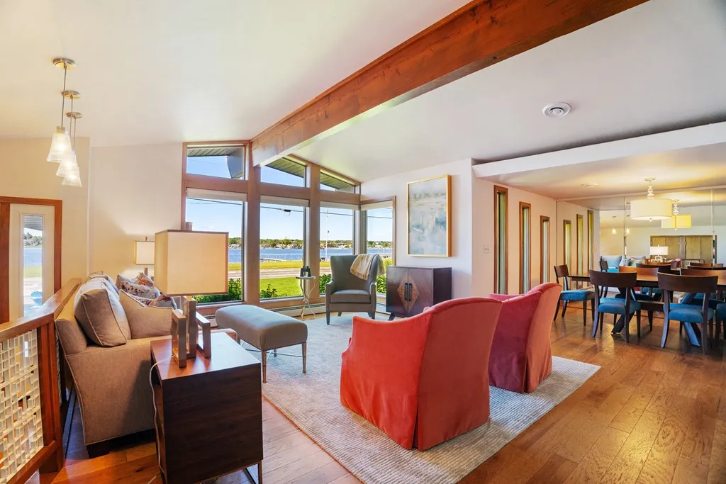 1312 Memorial Dr, Sturgeon Bay Wi 54235, 3 Bedrooms Bedrooms, ,3 BathroomsBathrooms,Waterfront-Residential,For Sale,Memorial Dr,141782