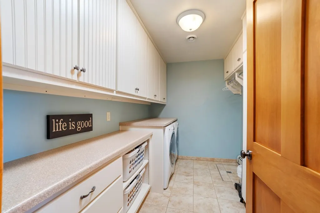 1312 Memorial Dr, Sturgeon Bay Wi 54235, 3 Bedrooms Bedrooms, ,3 BathroomsBathrooms,Waterfront-Residential,For Sale,Memorial Dr,141782