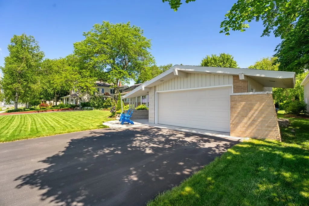 1312 Memorial Dr, Sturgeon Bay Wi 54235, 3 Bedrooms Bedrooms, ,3 BathroomsBathrooms,Waterfront-Residential,For Sale,Memorial Dr,141782