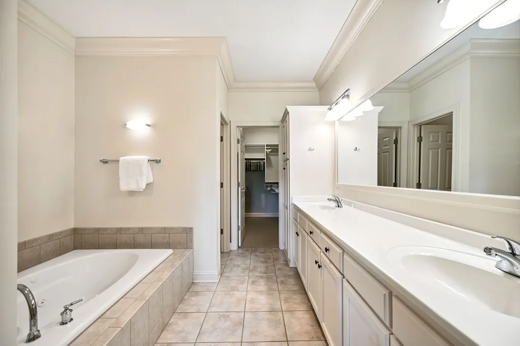 7123-a Ida Red Rd # 2003, Egg Harbor, Wisconsin 54209, 3 Bedrooms Bedrooms, ,3 BathroomsBathrooms,Condominium,For Sale,Ida Red Rd,144252