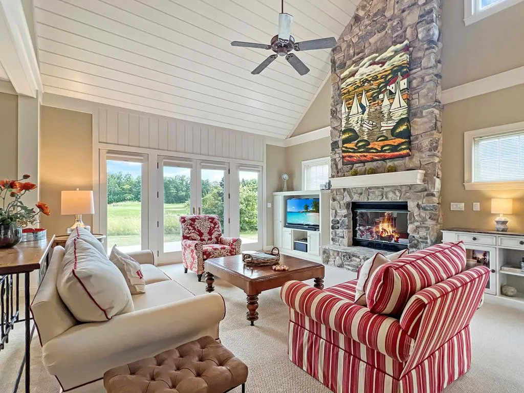 7123-a Ida Red Rd # 2003, Egg Harbor, Wisconsin 54209, 3 Bedrooms Bedrooms, ,3 BathroomsBathrooms,Condominium,For Sale,Ida Red Rd,144252