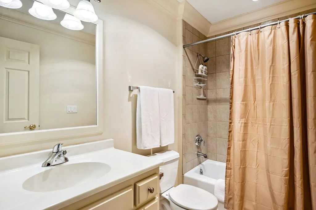 7123-a Ida Red Rd # 2003, Egg Harbor, Wisconsin 54209, 3 Bedrooms Bedrooms, ,3 BathroomsBathrooms,Condominium,For Sale,Ida Red Rd,144252