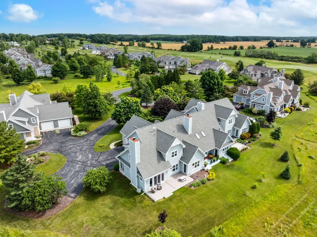 7123-a Ida Red Rd # 2003, Egg Harbor, Wisconsin 54209, 3 Bedrooms Bedrooms, ,3 BathroomsBathrooms,Condominium,For Sale,Ida Red Rd,144252