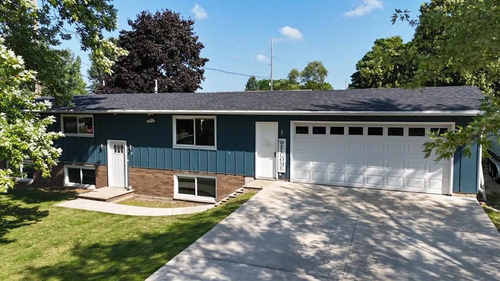 812 Belmar Pl, Sturgeon Bay, Wisconsin 54235, 4 Bedrooms Bedrooms, ,2 BathroomsBathrooms,Inland-Residential,For Sale,Belmar Pl,144385