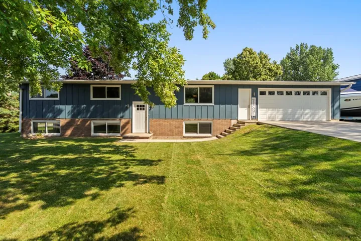 812 Belmar Pl, Sturgeon Bay, Wisconsin 54235, 4 Bedrooms Bedrooms, ,2 BathroomsBathrooms,Inland-Residential,For Sale,Belmar Pl,144385