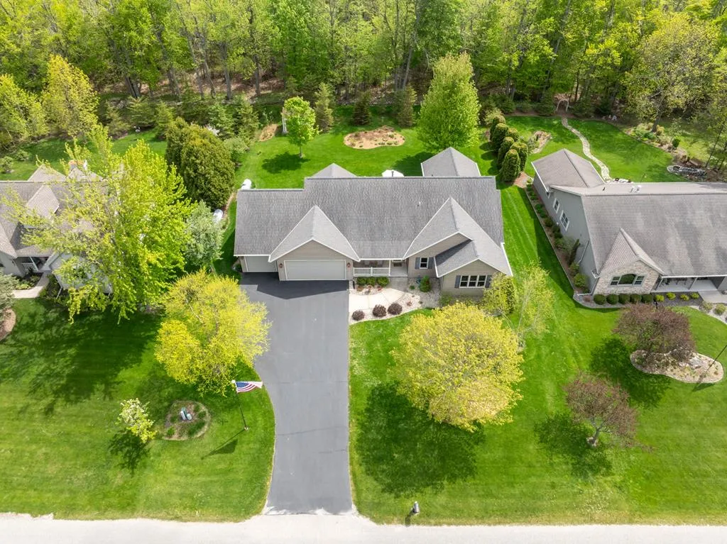2445 Cherrywood Ln, Sister Bay, Wisconsin 54234, 3 Bedrooms Bedrooms, ,2 BathroomsBathrooms,Inland-Residential,For Sale,Cherrywood Ln,144022