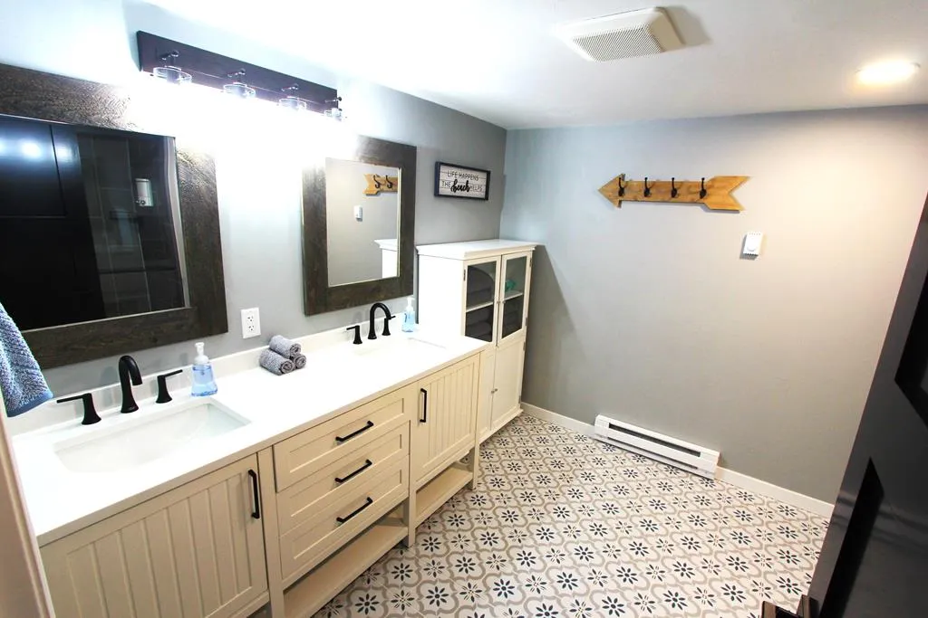 Sister Bay, WI 54234, ,3 BathroomsBathrooms,Commercial,For Sale,144054