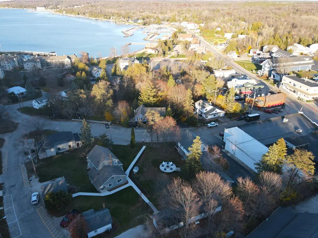 Sister Bay, WI 54234, ,3 BathroomsBathrooms,Commercial,For Sale,144054