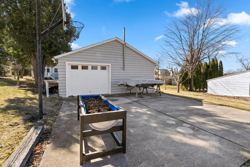 420 Delaware St, Sturgeon Bay Wi 54235, 3 Bedrooms Bedrooms, ,2 BathroomsBathrooms,Inland-Residential,For Sale,Delaware St,141483