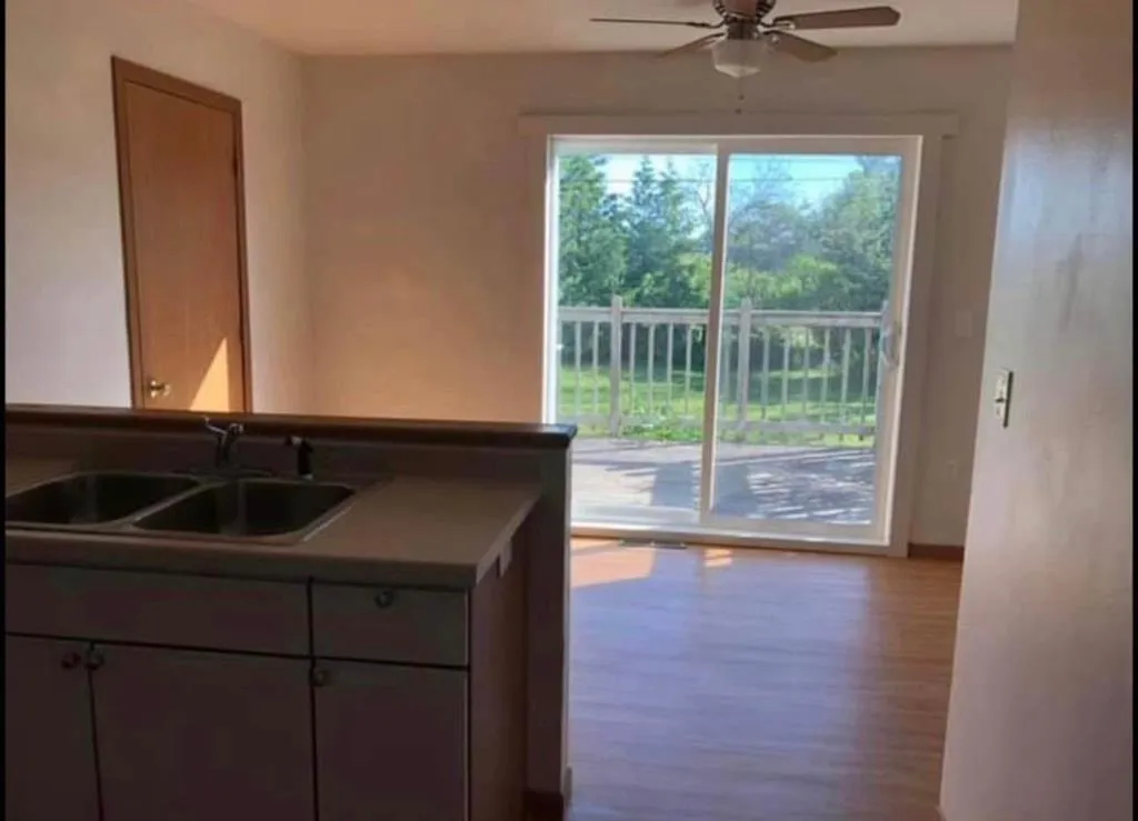 608-610 W Walnut Dr, Sturgeon Bay, Wisconsin 54235, 4 Bedrooms Bedrooms, ,4 BathroomsBathrooms,Multi Family,For Sale,W Walnut Dr,143499