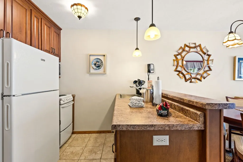 4920 Landmark Cir # 2206, Egg Harbor Wi 54209, 1 Bedroom Bedrooms, ,1 BathroomBathrooms,Condominium,For Sale,Landmark Cir,143727