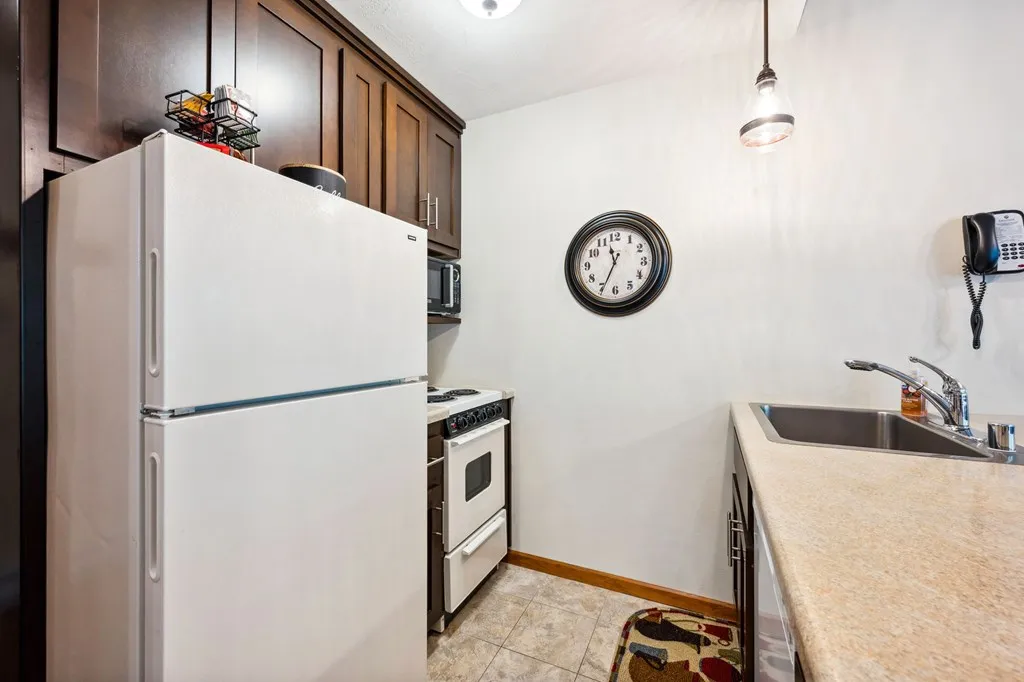 4908 Landmark Cir # 1312, Egg Harbor Wi 54209, 2 Bedrooms Bedrooms, ,1 BathroomBathrooms,Condominium,For Sale,Landmark Cir,143294
