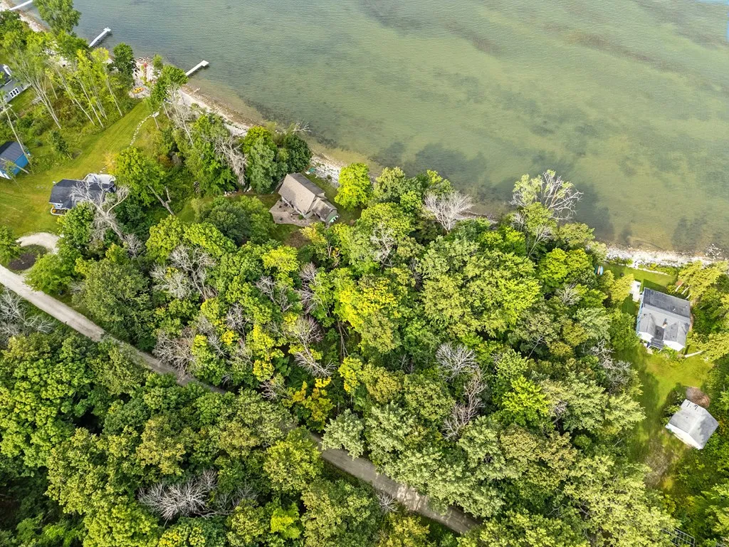 1337 N Bay Shore Rd, Brussels, Wisconsin 54204, 3 Bedrooms Bedrooms, ,1 BathroomBathrooms,Waterfront-Residential,For Sale,N Bay Shore Rd,144475