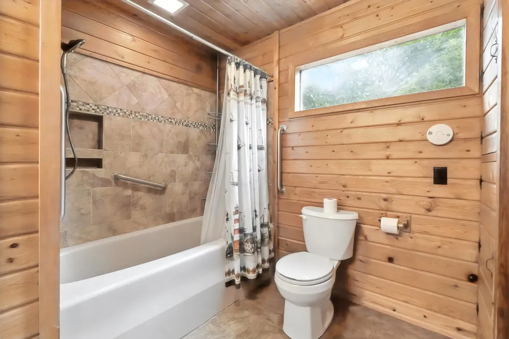 1337 N Bay Shore Rd, Brussels, Wisconsin 54204, 3 Bedrooms Bedrooms, ,1 BathroomBathrooms,Waterfront-Residential,For Sale,N Bay Shore Rd,144475