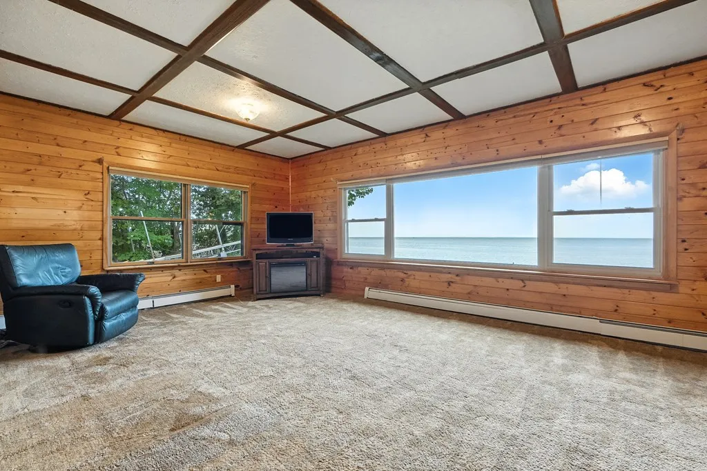 1337 N Bay Shore Rd, Brussels, Wisconsin 54204, 3 Bedrooms Bedrooms, ,1 BathroomBathrooms,Waterfront-Residential,For Sale,N Bay Shore Rd,144475