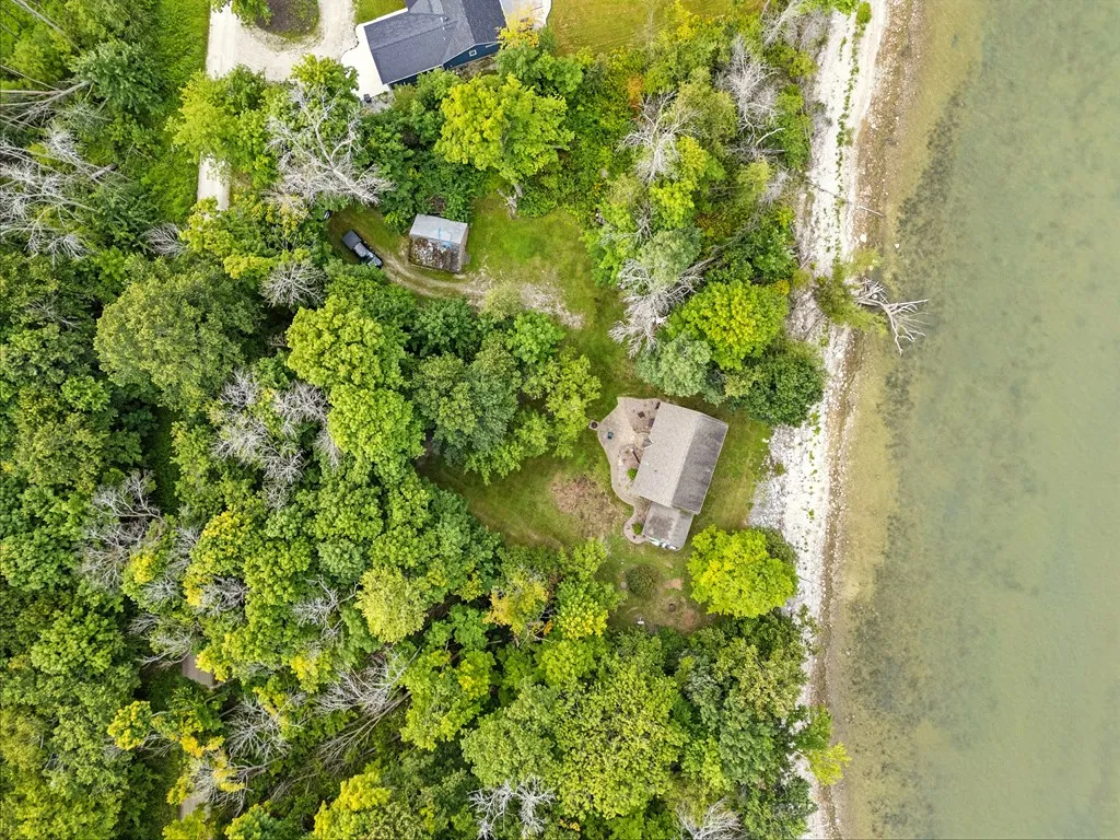 1337 N Bay Shore Rd, Brussels, Wisconsin 54204, 3 Bedrooms Bedrooms, ,1 BathroomBathrooms,Waterfront-Residential,For Sale,N Bay Shore Rd,144475