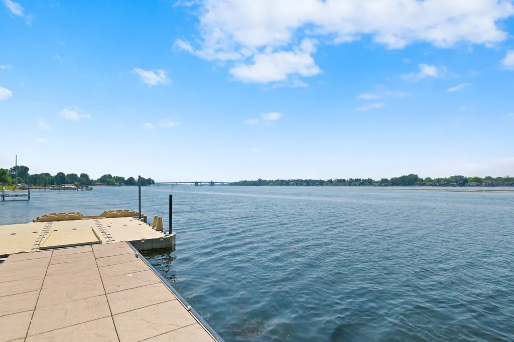 1006 Memorial Dr, Sturgeon Bay, Wisconsin 54235, 4 Bedrooms Bedrooms, ,4 BathroomsBathrooms,Waterfront-Residential,For Sale,Memorial Dr,144124