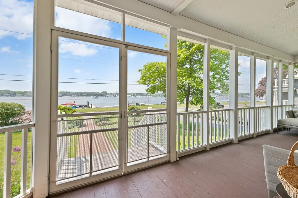 1006 Memorial Dr, Sturgeon Bay, Wisconsin 54235, 4 Bedrooms Bedrooms, ,4 BathroomsBathrooms,Waterfront-Residential,For Sale,Memorial Dr,144124