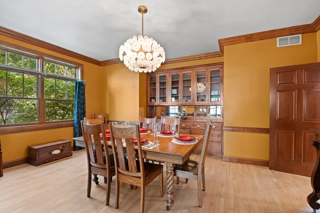 1006 Memorial Dr, Sturgeon Bay, Wisconsin 54235, 4 Bedrooms Bedrooms, ,4 BathroomsBathrooms,Waterfront-Residential,For Sale,Memorial Dr,144124