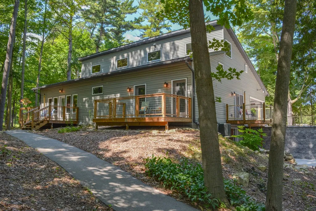 511 N Duluth Ave, Sturgeon Bay Wi 54235, 3 Bedrooms Bedrooms, ,2 BathroomsBathrooms,Inland-Residential,For Sale,N Duluth Ave,143074