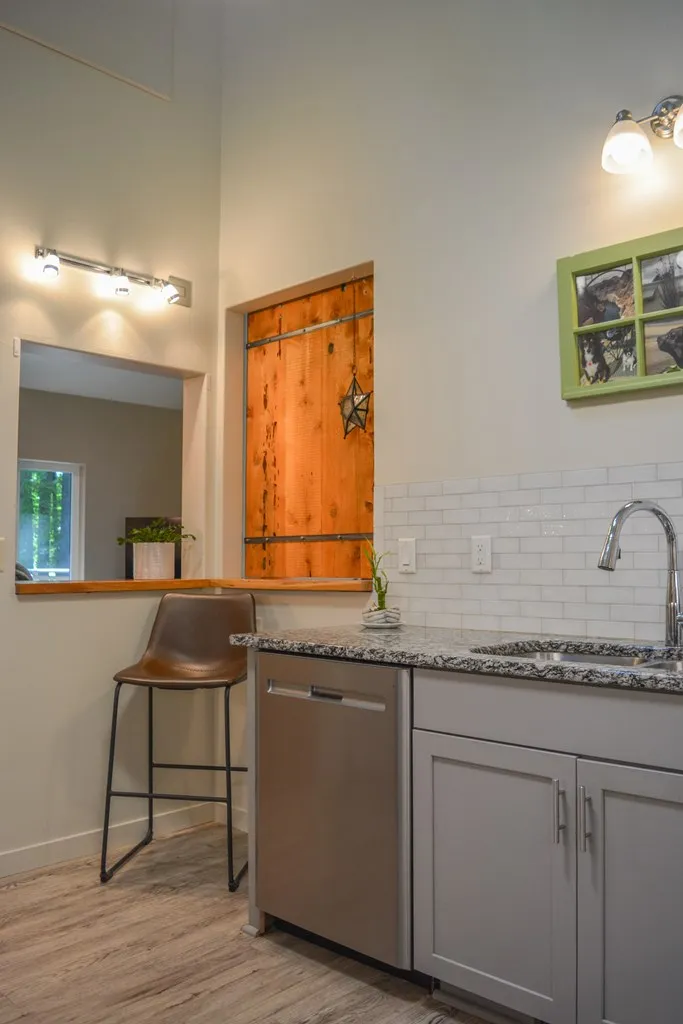 511 N Duluth Ave, Sturgeon Bay Wi 54235, 3 Bedrooms Bedrooms, ,2 BathroomsBathrooms,Inland-Residential,For Sale,N Duluth Ave,143074