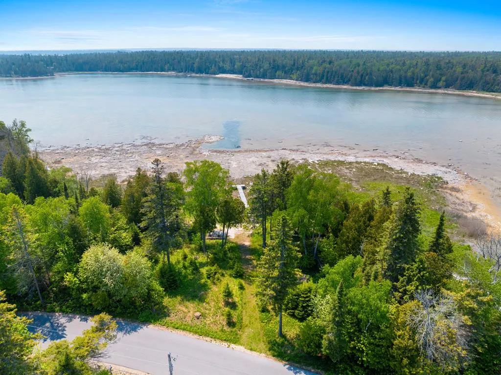 8777 E Cana Island Rd, Baileys Harbor, Wisconsin 54202, 5 Bedrooms Bedrooms, ,4 BathroomsBathrooms,Waterfront-Residential,For Sale,E Cana Island Rd,143946