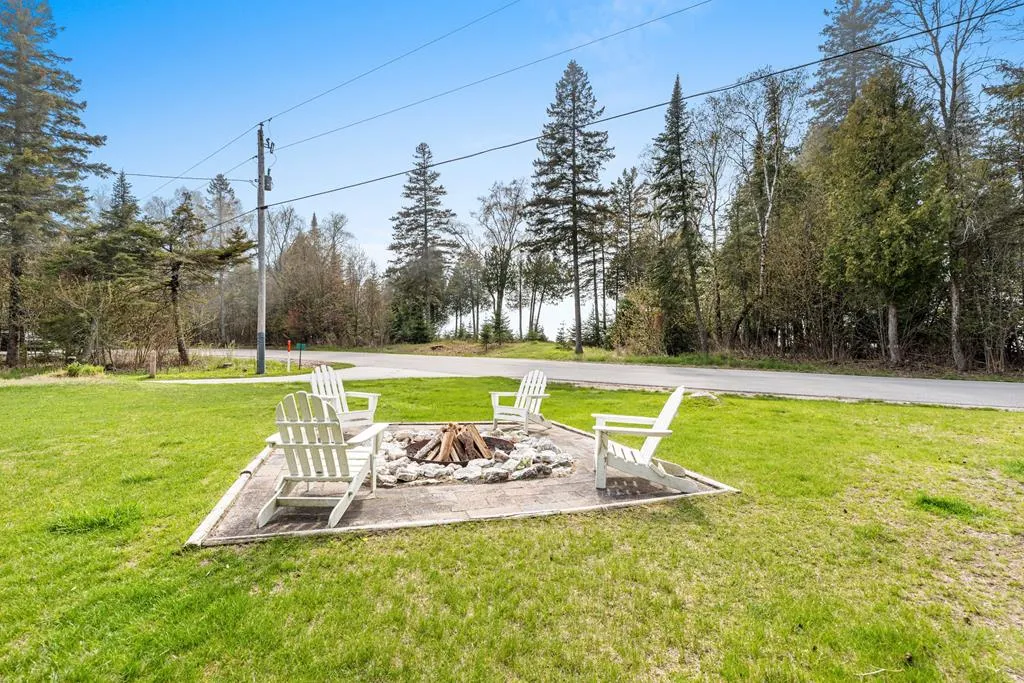8777 E Cana Island Rd, Baileys Harbor, Wisconsin 54202, 5 Bedrooms Bedrooms, ,4 BathroomsBathrooms,Waterfront-Residential,For Sale,E Cana Island Rd,143946