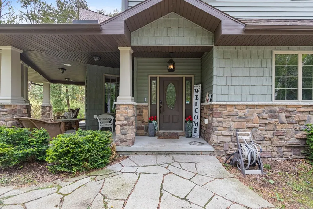 7747 E Shore Dr, Egg Harbor, Wisconsin 54209, 5 Bedrooms Bedrooms, ,4 BathroomsBathrooms,Inland-Residential,For Sale,E Shore Dr,144033