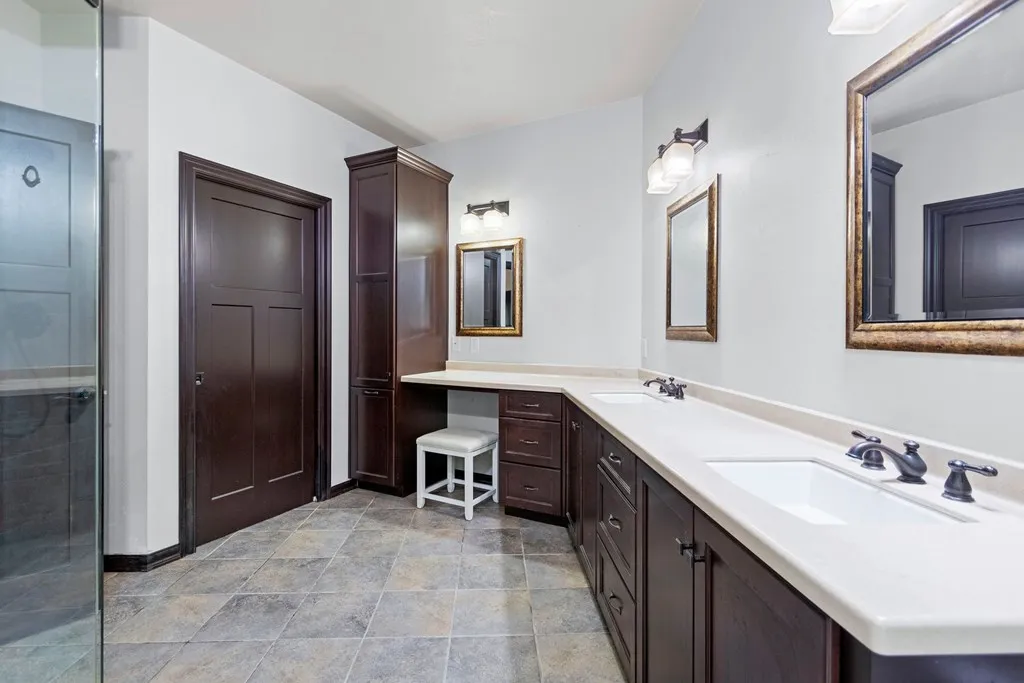 7747 E Shore Dr, Egg Harbor, Wisconsin 54209, 5 Bedrooms Bedrooms, ,4 BathroomsBathrooms,Inland-Residential,For Sale,E Shore Dr,144033