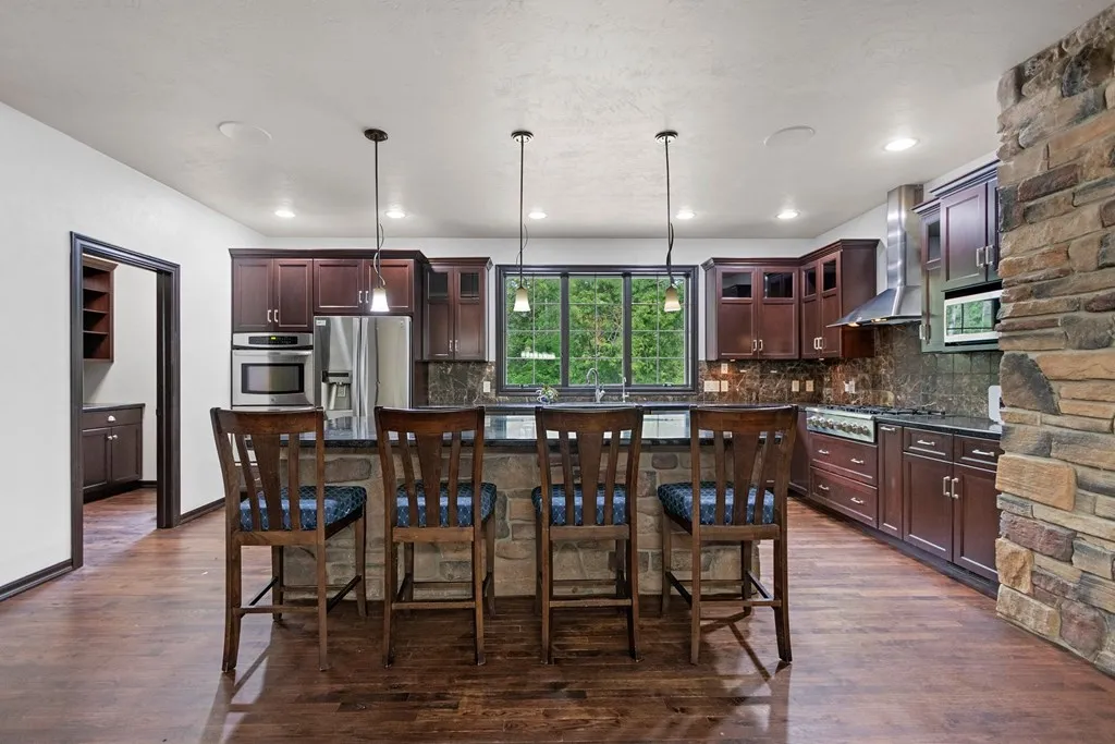 7747 E Shore Dr, Egg Harbor, Wisconsin 54209, 5 Bedrooms Bedrooms, ,4 BathroomsBathrooms,Inland-Residential,For Sale,E Shore Dr,144033