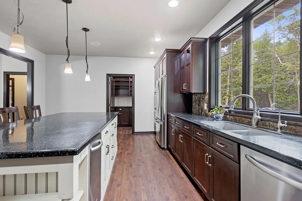 7747 E Shore Dr, Egg Harbor, Wisconsin 54209, 5 Bedrooms Bedrooms, ,4 BathroomsBathrooms,Inland-Residential,For Sale,E Shore Dr,144033