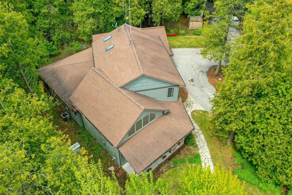 7747 E Shore Dr, Egg Harbor, Wisconsin 54209, 5 Bedrooms Bedrooms, ,4 BathroomsBathrooms,Inland-Residential,For Sale,E Shore Dr,144033