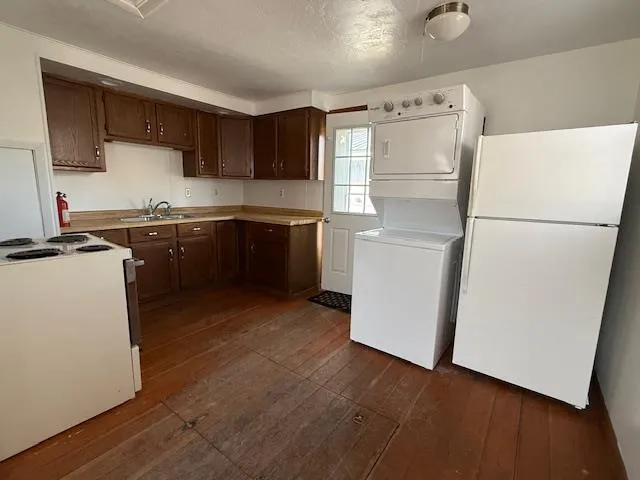 616 Florida St, Sturgeon Bay Wi 54235, 2 Bedrooms Bedrooms, ,1 BathroomBathrooms,Inland-Residential,For Sale,Florida St,143683