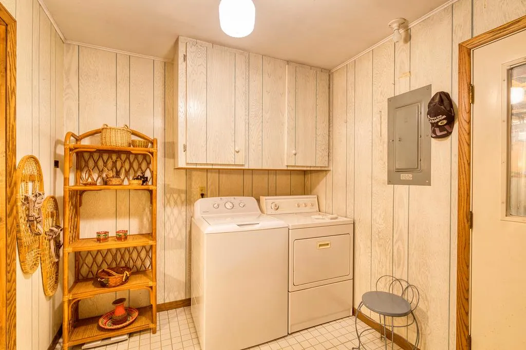 1251 Waters End Rd, Sister Bay Wi 54234, 3 Bedrooms Bedrooms, ,2 BathroomsBathrooms,Inland-Residential,For Sale,Waters End Rd,141595