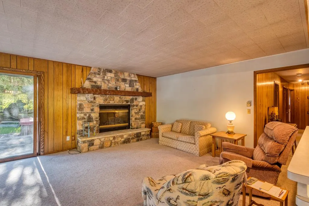 1251 Waters End Rd, Sister Bay Wi 54234, 3 Bedrooms Bedrooms, ,2 BathroomsBathrooms,Inland-Residential,For Sale,Waters End Rd,141595
