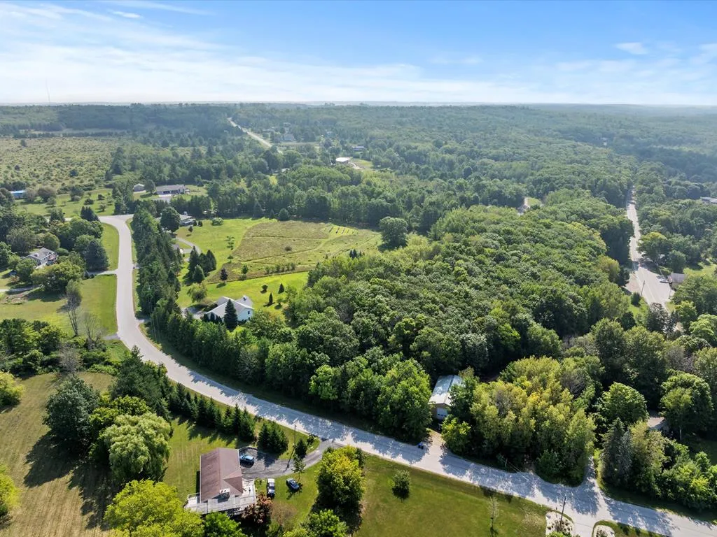 4740 Bluff Dr, Sturgeon Bay Wi 54235, 3 Bedrooms Bedrooms, ,2 BathroomsBathrooms,Inland-Residential,For Sale,Bluff Dr,143114