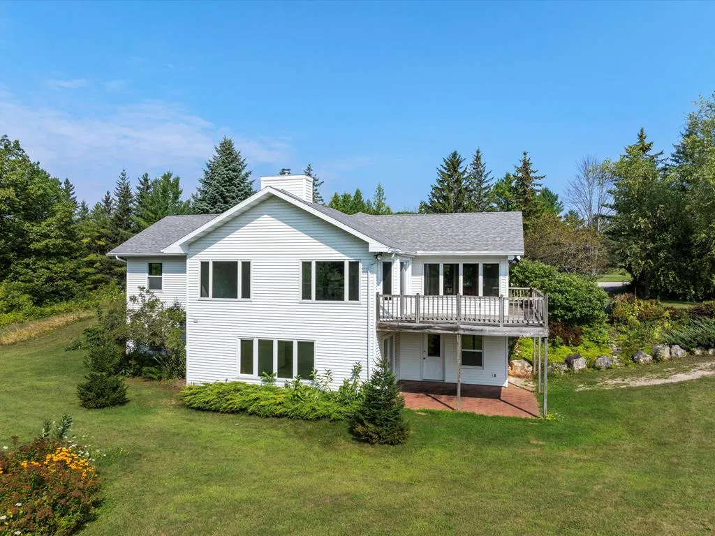 4740 Bluff Dr, Sturgeon Bay Wi 54235, 3 Bedrooms Bedrooms, ,2 BathroomsBathrooms,Inland-Residential,For Sale,Bluff Dr,143114