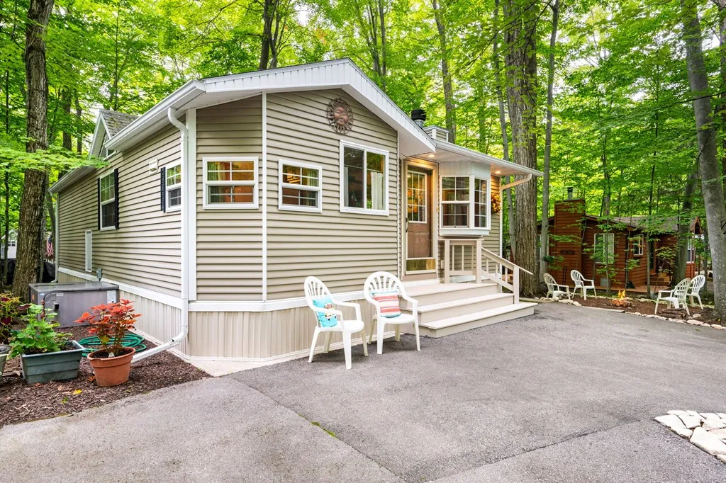 4286 Harbor School Rd, Egg Harbor Wi 54209, 2 Bedrooms Bedrooms, ,1 BathroomBathrooms,Condominium,For Sale,Harbor School Rd,143156