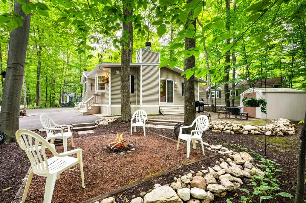 4286 Harbor School Rd, Egg Harbor Wi 54209, 2 Bedrooms Bedrooms, ,1 BathroomBathrooms,Condominium,For Sale,Harbor School Rd,143156