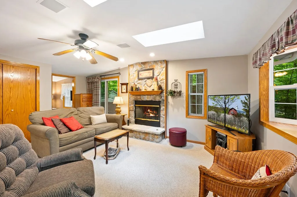 4286 Harbor School Rd, Egg Harbor Wi 54209, 2 Bedrooms Bedrooms, ,1 BathroomBathrooms,Condominium,For Sale,Harbor School Rd,143156