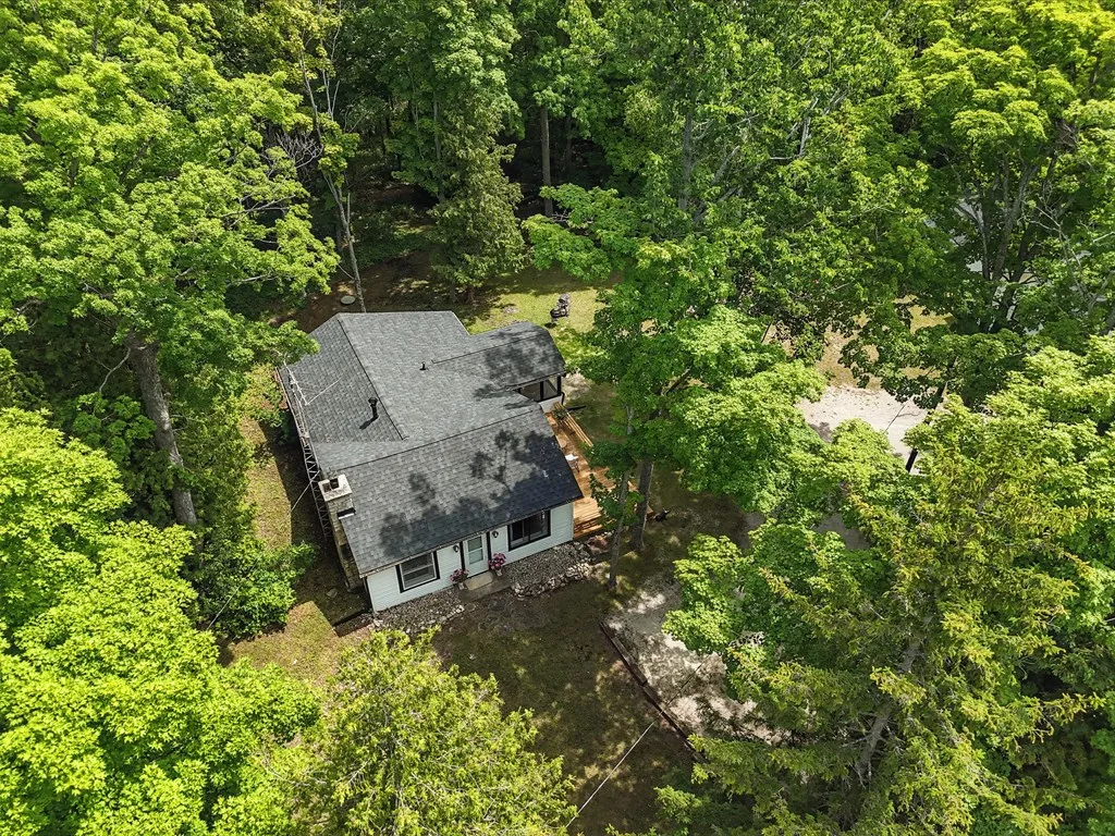 12658 Hwy 42, Gills Rock, Wisconsin 54210, 4 Bedrooms Bedrooms, ,2 BathroomsBathrooms,Inland-Residential,For Sale,Hwy 42,144263