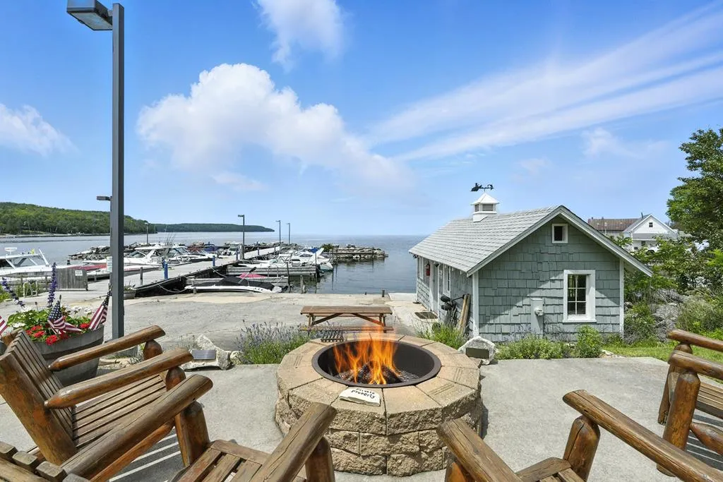 12658 Hwy 42, Gills Rock, Wisconsin 54210, 4 Bedrooms Bedrooms, ,2 BathroomsBathrooms,Inland-Residential,For Sale,Hwy 42,144263