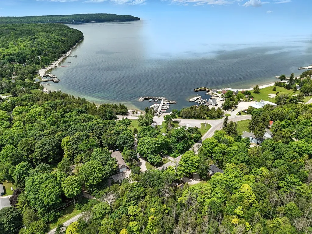 12658 Hwy 42, Gills Rock, Wisconsin 54210, 4 Bedrooms Bedrooms, ,2 BathroomsBathrooms,Inland-Residential,For Sale,Hwy 42,144263